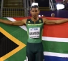 Van Niekerk maakt tegenstand belachelijk op de vierhonderd meter