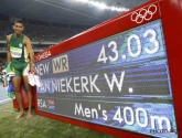 Wayne Van Niekerk pakt goud op de 400 meter mét een nieuw wereldrecord